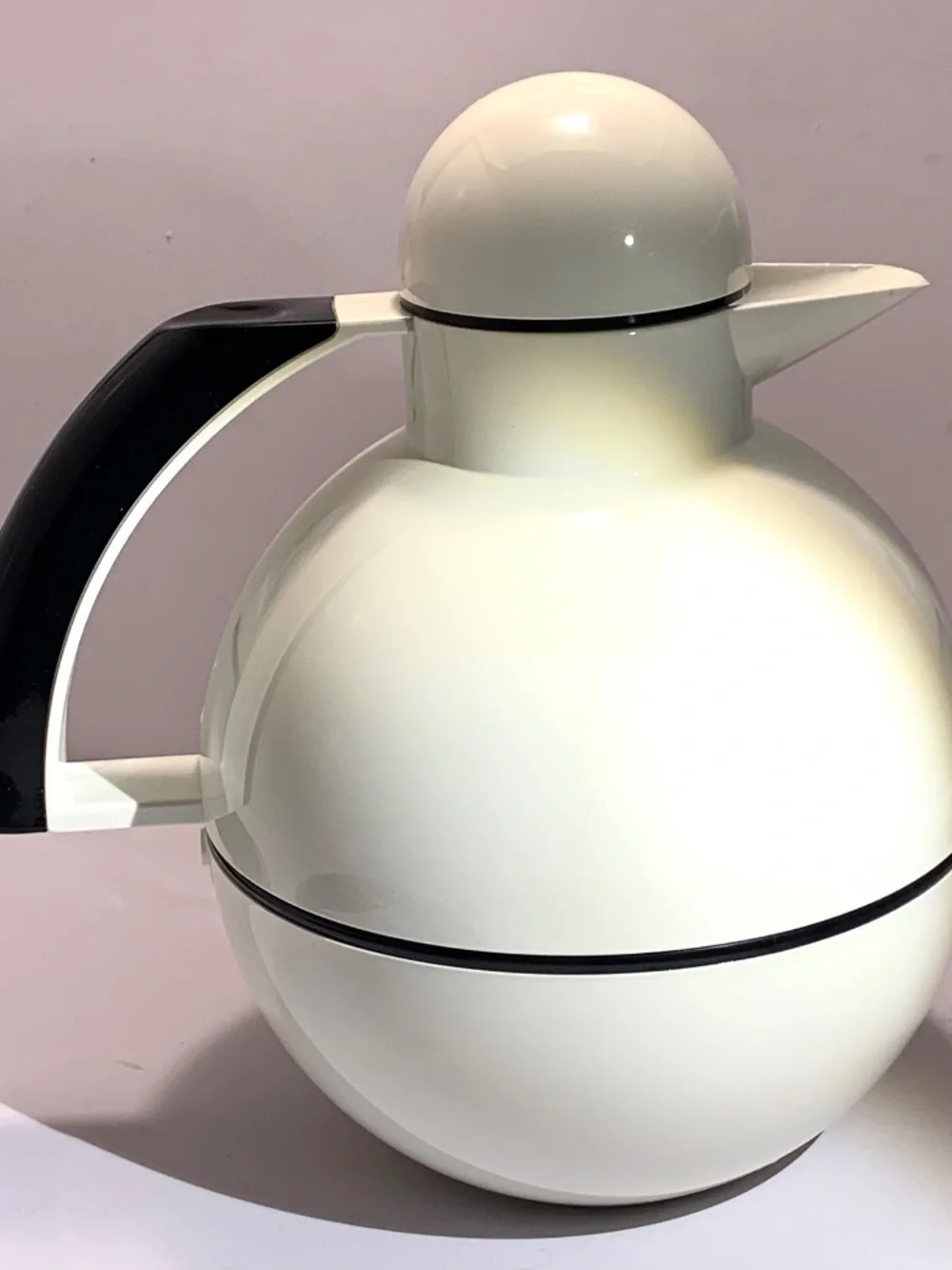 STUDIO NOVA Spectra White Black Thermal Coffee Carafe Post Modern Atomic